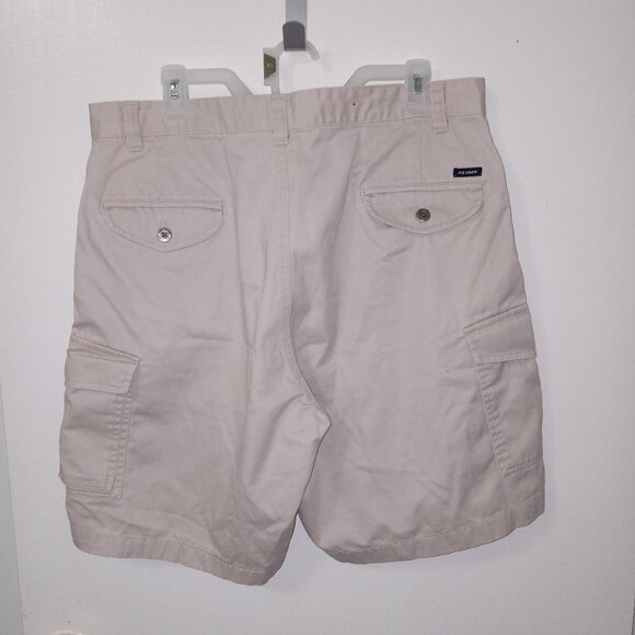 Mens Ivy Crew Cargo Kahki Shorts Size 38 - Picture 6 of 7